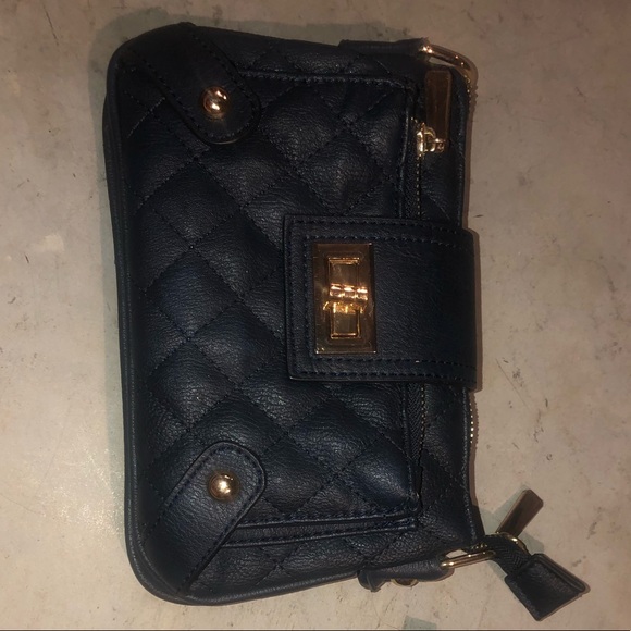 Purse - Picture 1 of 4